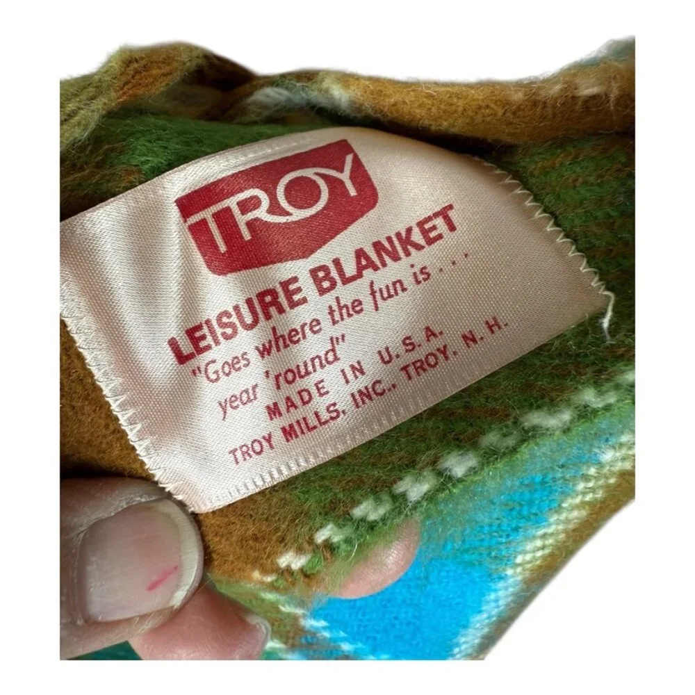 Vintage Troy Leisure Blanket‎